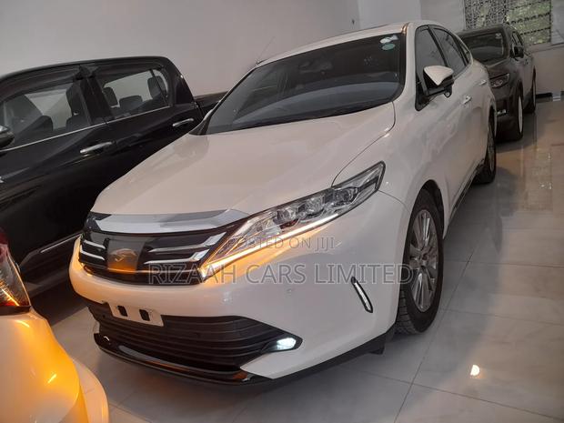 Toyota Harrier 2019 White