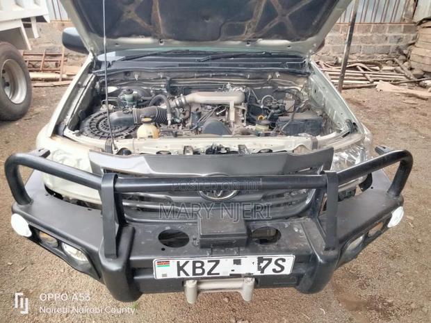 Toyota Hilux SR 4x4 2013 Gray