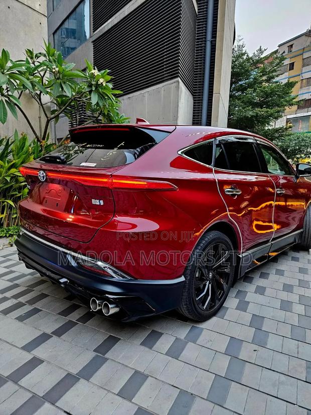 Toyota Harrier 2.5 Hybrid GR Sport 2020 Red