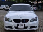 BMW 320i 2011 White for sale