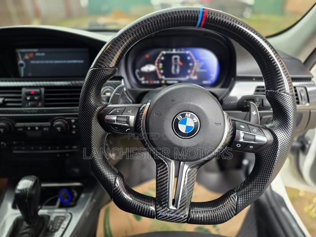 BMW 320i 2011 White