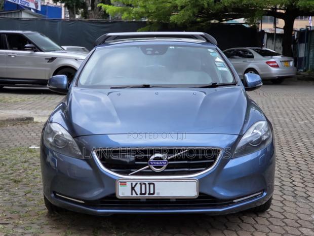 Volvo V40 2014 Blue