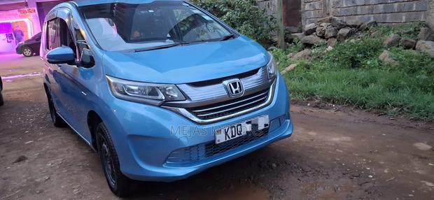 Honda Freed 2016 Blue