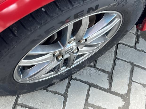 Honda Vezel 2019 Burgundy