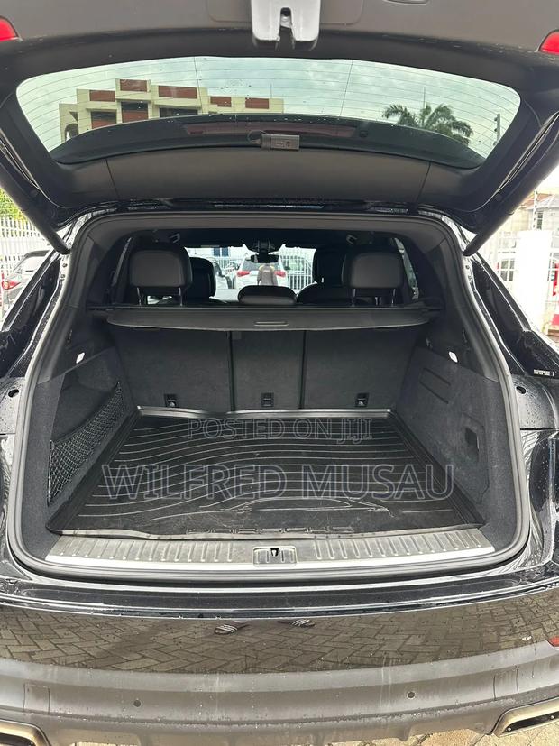 Porsche Cayenne 2018 Black