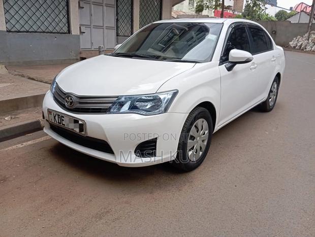 Toyota Axio 2014 White