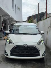Toyota Sienta 1.5 FWD 2019 White for sale