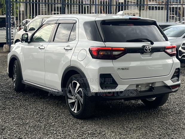 Toyota Raize 1.0 FWD 2019 White