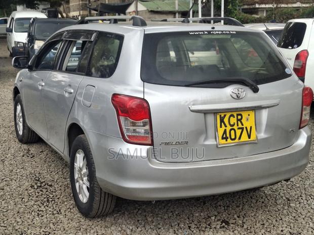 Toyota Corolla Fielder 1.5 Petrol FWD 2010 Silver