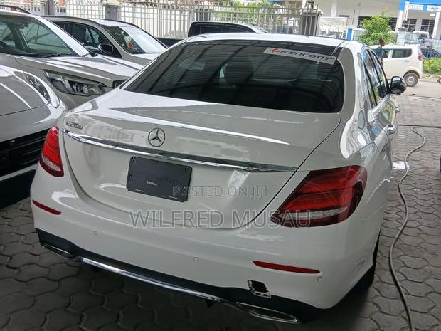 Mercedes-Benz E200 2020 White