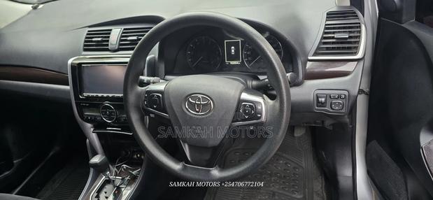 Toyota Allion 2018 Silver