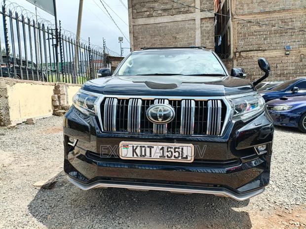 Toyota Land Cruiser Prado 2.8 2018 Black