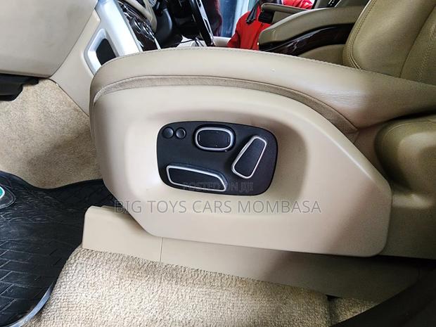 Land Rover Range Rover Vogue 2015 Brown