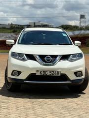 Nissan X-Trail 2.0 Petrol AWD 2014 White for sale
