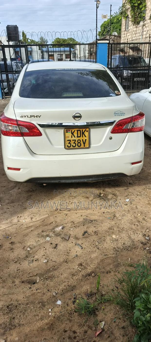 Nissan Sylphy 2016  White 