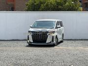 Toyota Alphard 2.5 Petrol FWD 2018 White for sale