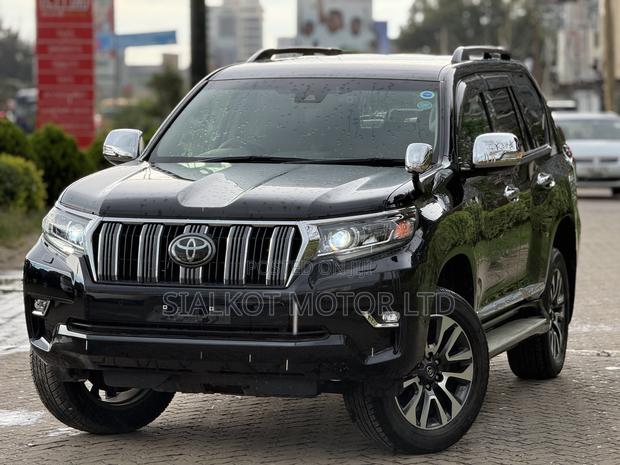 Toyota Land Cruiser Prado 2.7 2020 Black