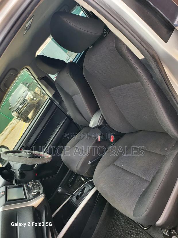 Toyota Corolla Fielder 2018 Silver
