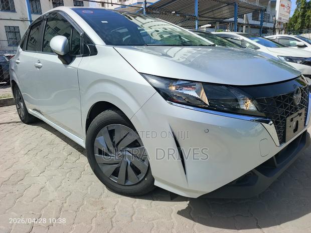 Nissan Note 1.2 Hybrid 2021 Silver