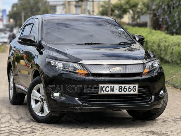 Toyota Harrier 2.0 2014 Black