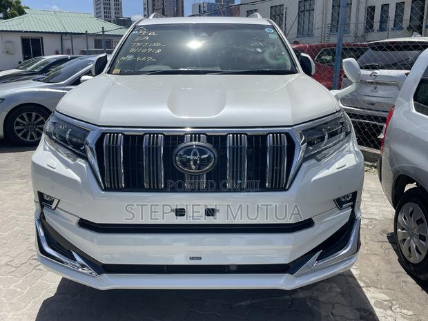 Toyota Land Cruiser Prado 2.7 2021 White