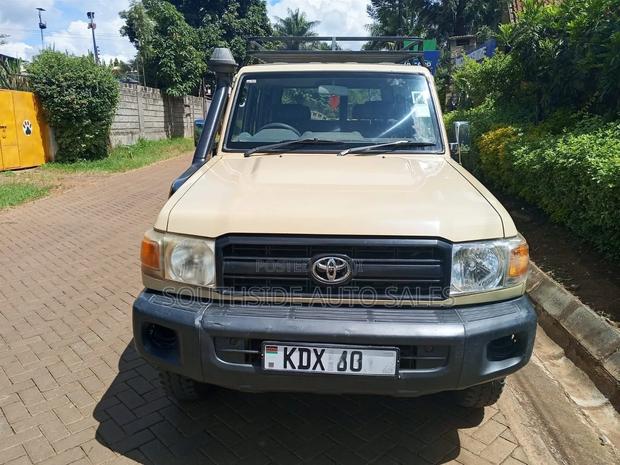 Toyota Land Cruiser 76 Series 2010 Beige