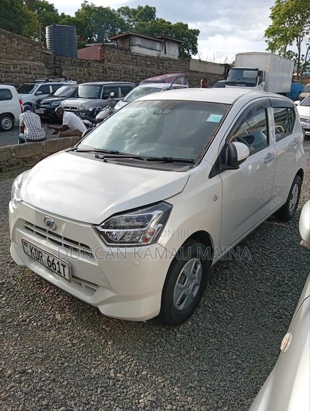 Daihatsu Mira 2017 White
