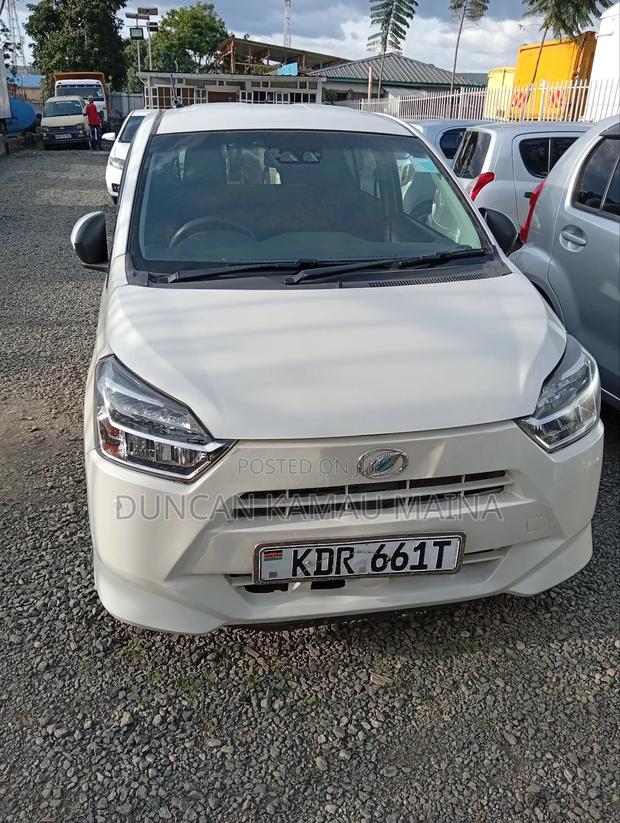 Daihatsu Mira 2017 White