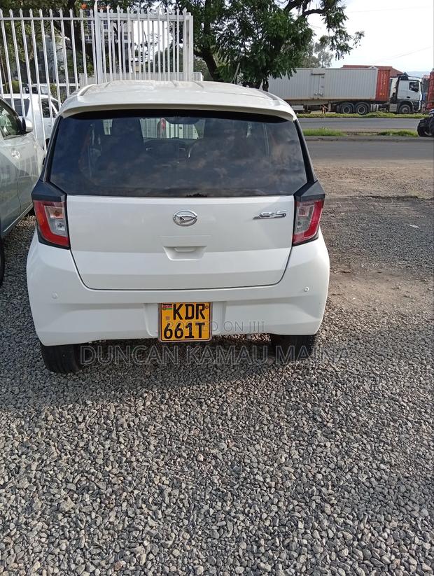Daihatsu Mira 2017 White