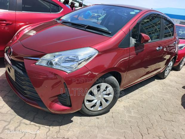 Toyota Vitz 2019 Red