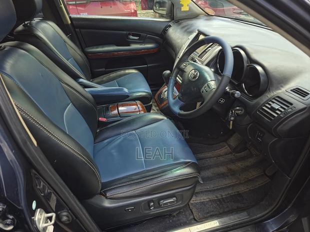 Toyota Harrier 2005 Blue