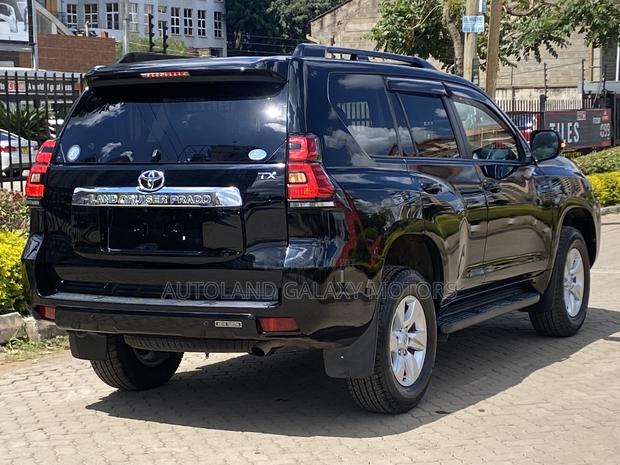 Toyota Land Cruiser Prado 2019 Black