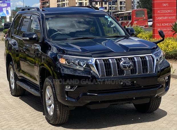 Toyota Land Cruiser Prado 2019 Black
