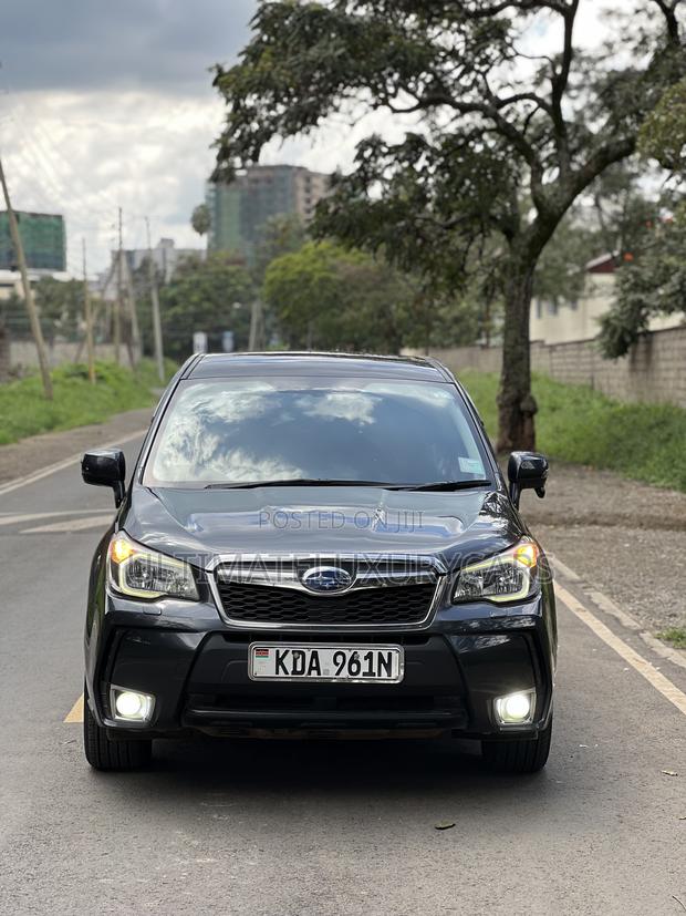 Subaru Forester 2.5i PZEV 4dr SUV AWD (2.5L 4cyl CVT) 2014 Gray