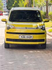 Toyota Sienta 2017 Yellow for sale