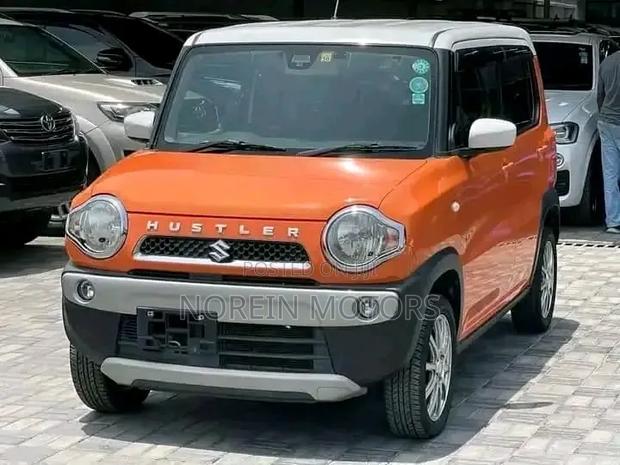 Suzuki Hustler 2017 Orange