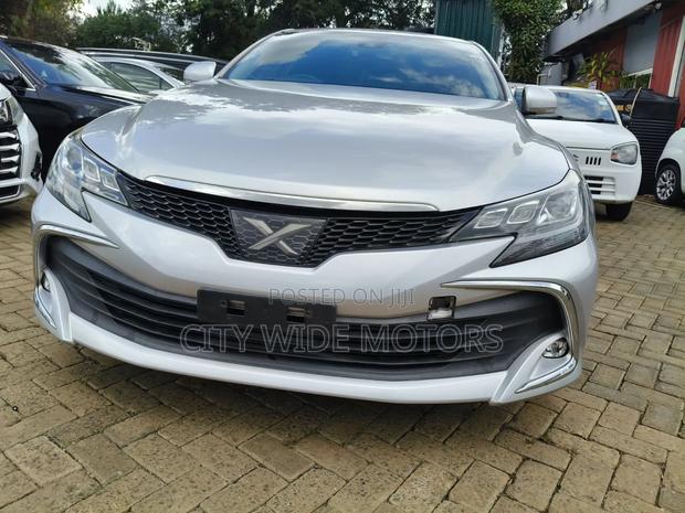 Toyota Mark X 2.5 AWD 2019 Silver