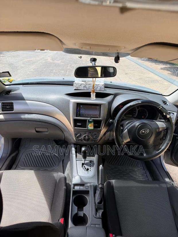Subaru Impreza 1.5 2009 Gray