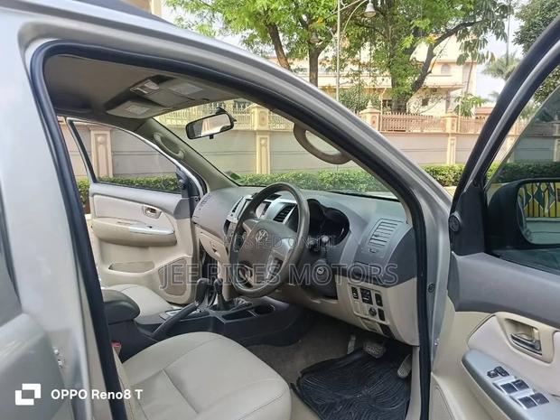 Toyota Fortuner 3.0 D AWD 2008 Gray