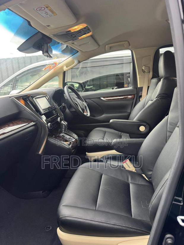 Toyota Alphard 2.5 Petrol FWD 2019 Black