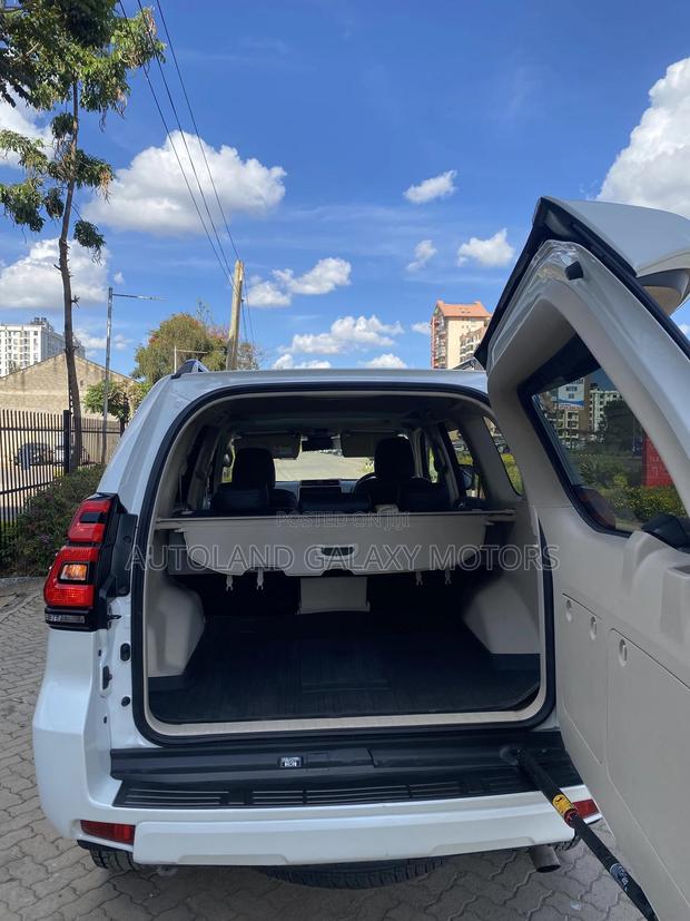 Toyota Land Cruiser Prado 2020 White