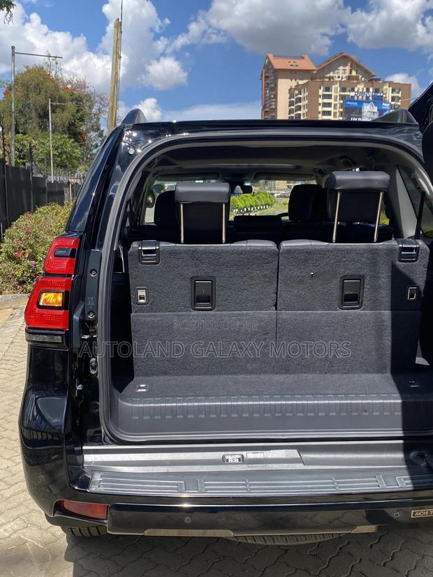 Toyota Land Cruiser Prado 2019 Black