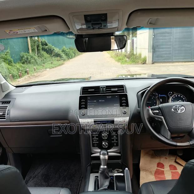 Toyota Land Cruiser Prado 4.0 Petrol TZ-G 2022 Black