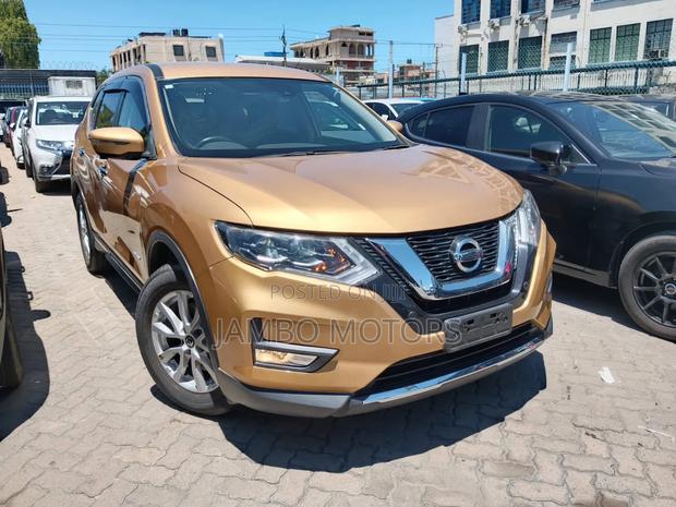 Nissan X-Trail 2.0 Hybrid AWD 2020 Orange