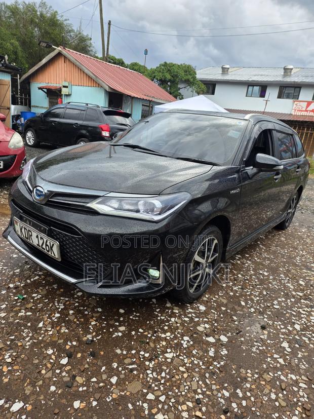 Toyota Corolla Fielder 1.5 Petrol AWD 2017 Black