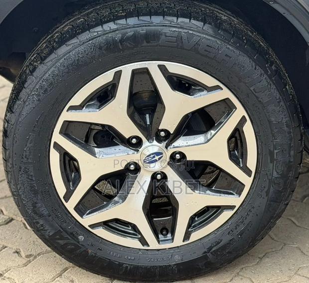 Subaru Forester Sport AWD 2019 Gray