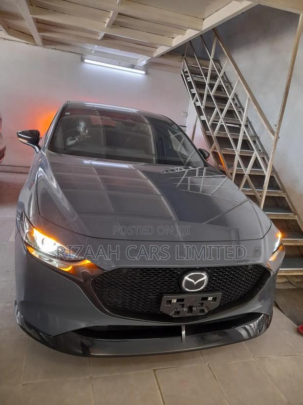 Mazda 3 2019