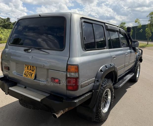 Toyota Land Cruiser 80 Wagon 4.2 D 1993 Gray