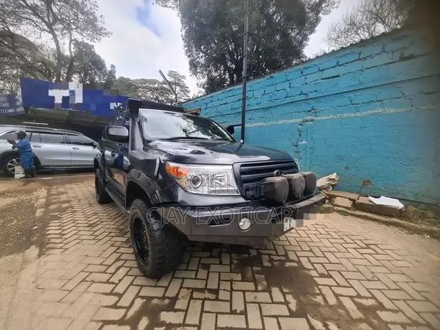 Toyota Land Cruiser 4.5 V8 GXR 2010 Black