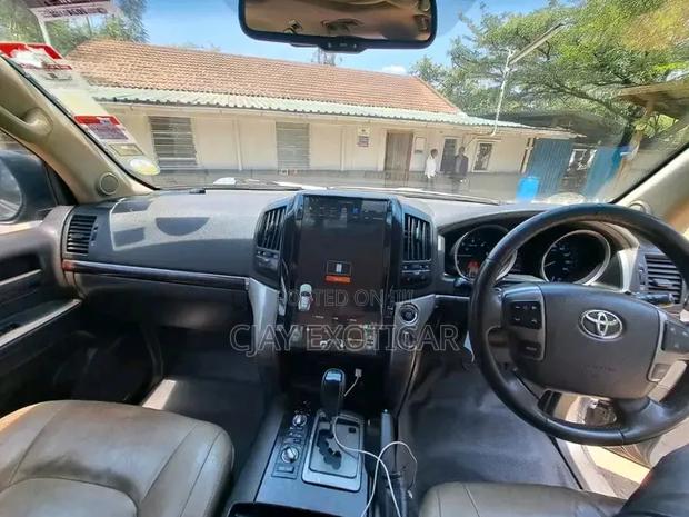 Toyota Land Cruiser 4.5 V8 GXR 2010 Black